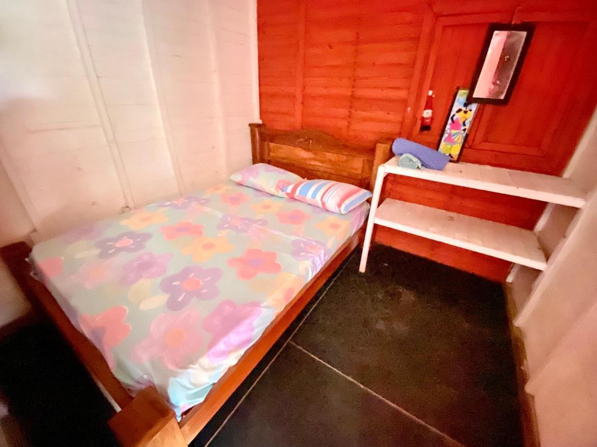 Hostal Paraiso Isla Mucura Ruang foto
