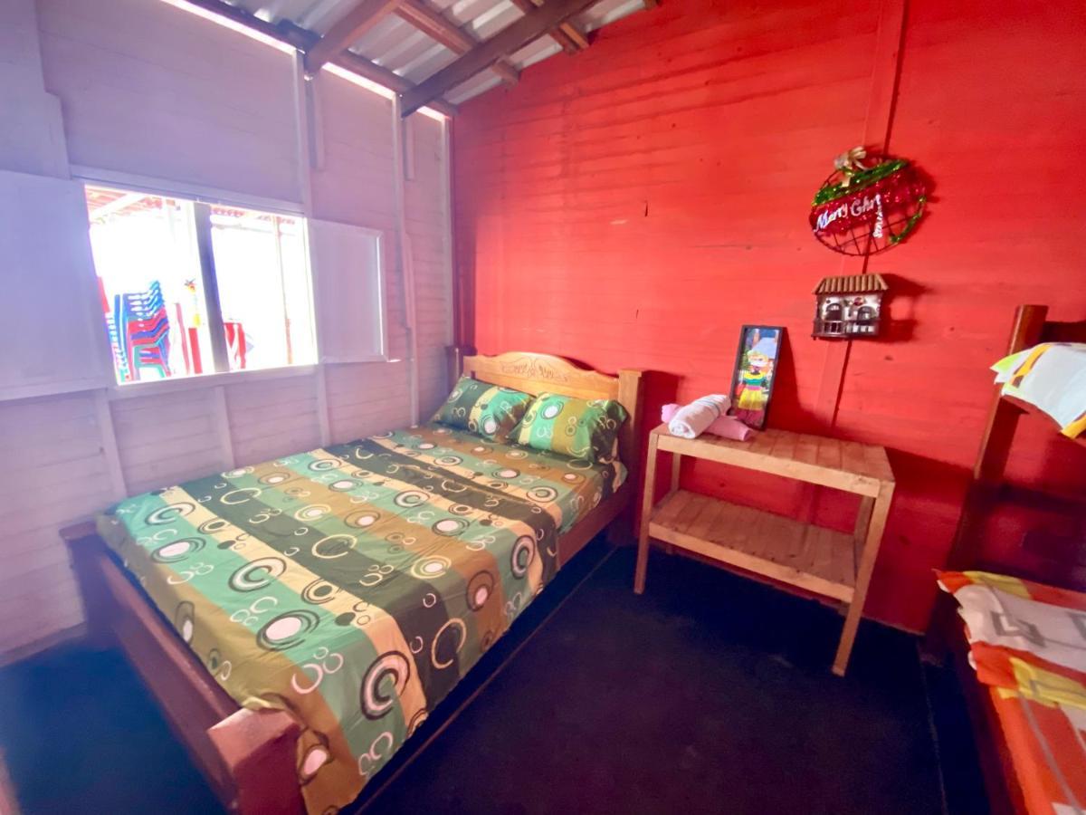 Hostal Paraiso Isla Mucura Bagian luar foto