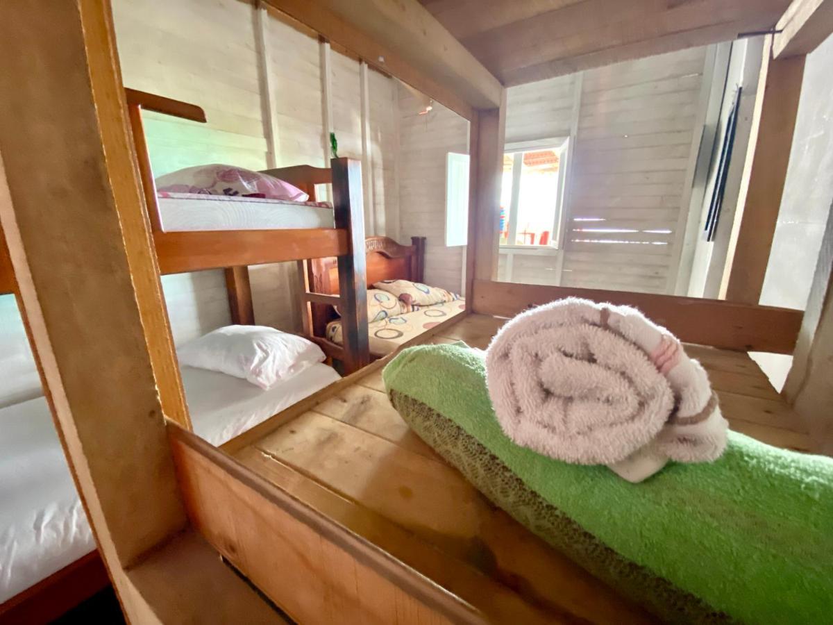 Hostal Paraiso Isla Mucura Bagian luar foto