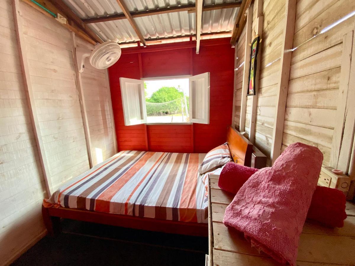 Hostal Paraiso Isla Mucura Bagian luar foto
