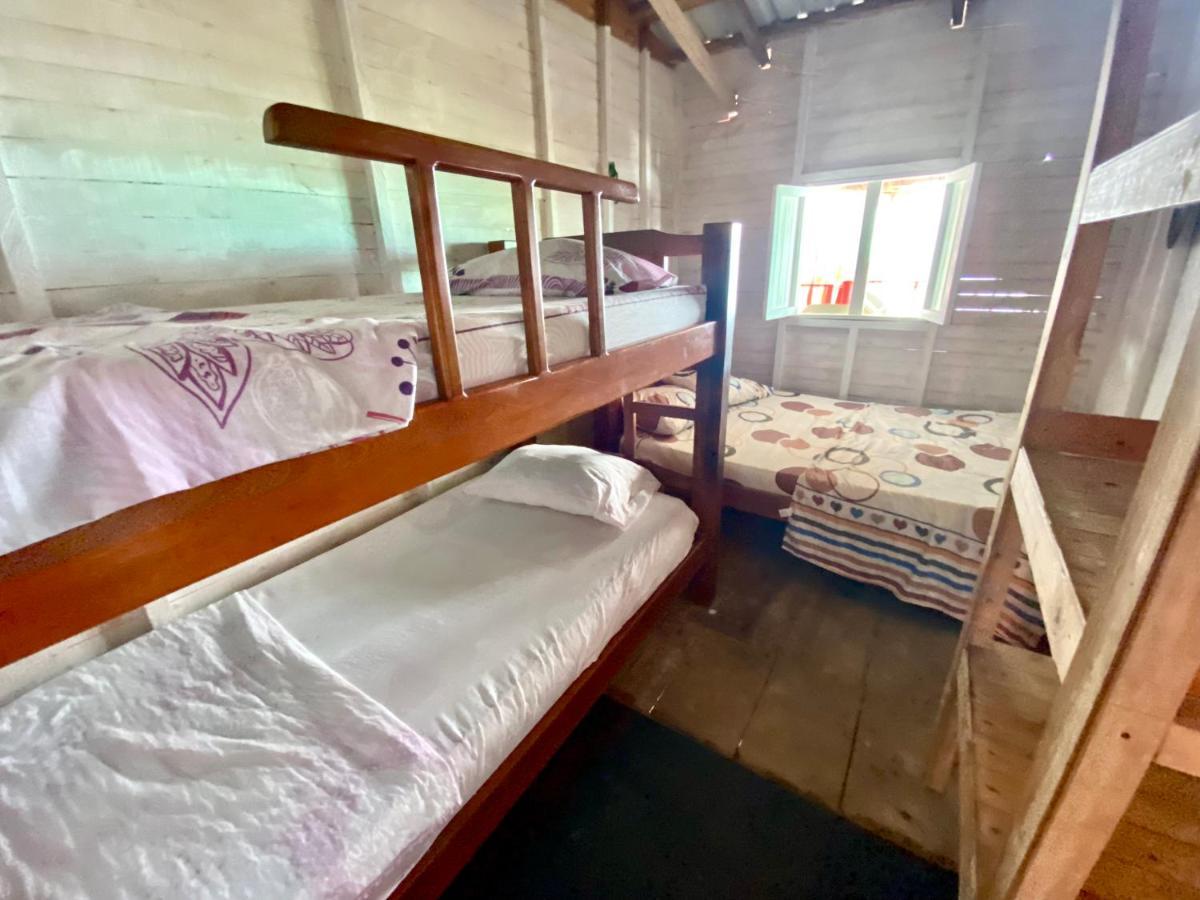 Hostal Paraiso Isla Mucura Ruang foto