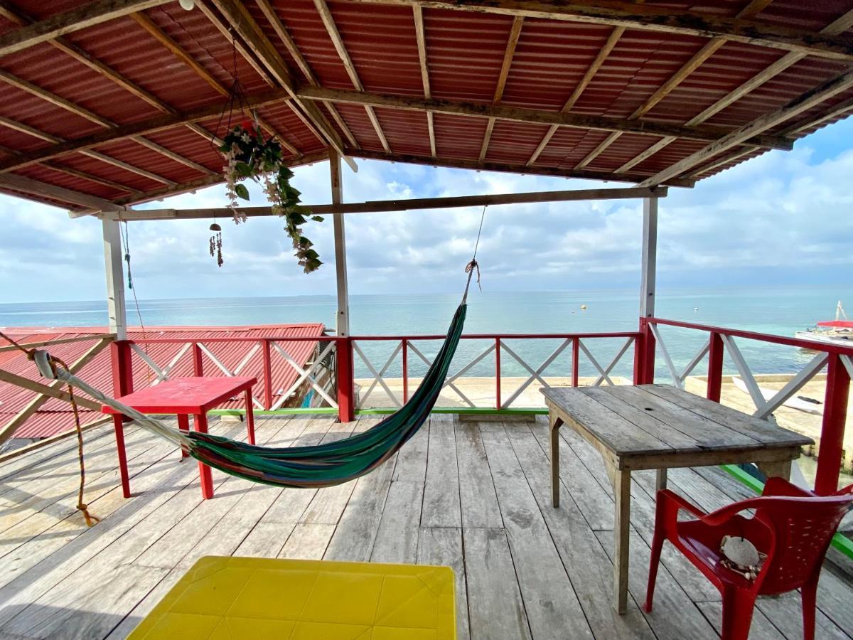 Hostal Paraiso Isla Mucura Bagian luar foto