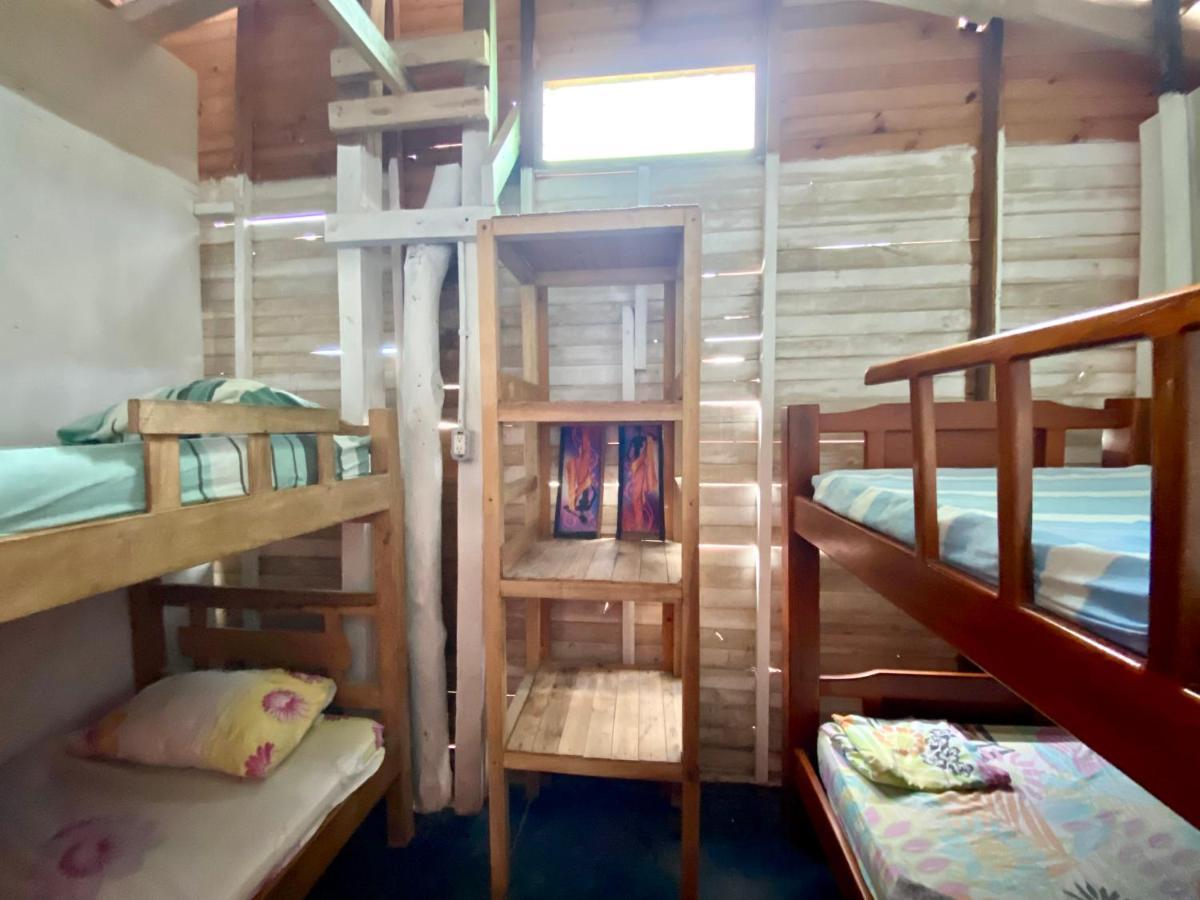 Hostal Paraiso Isla Mucura Ruang foto