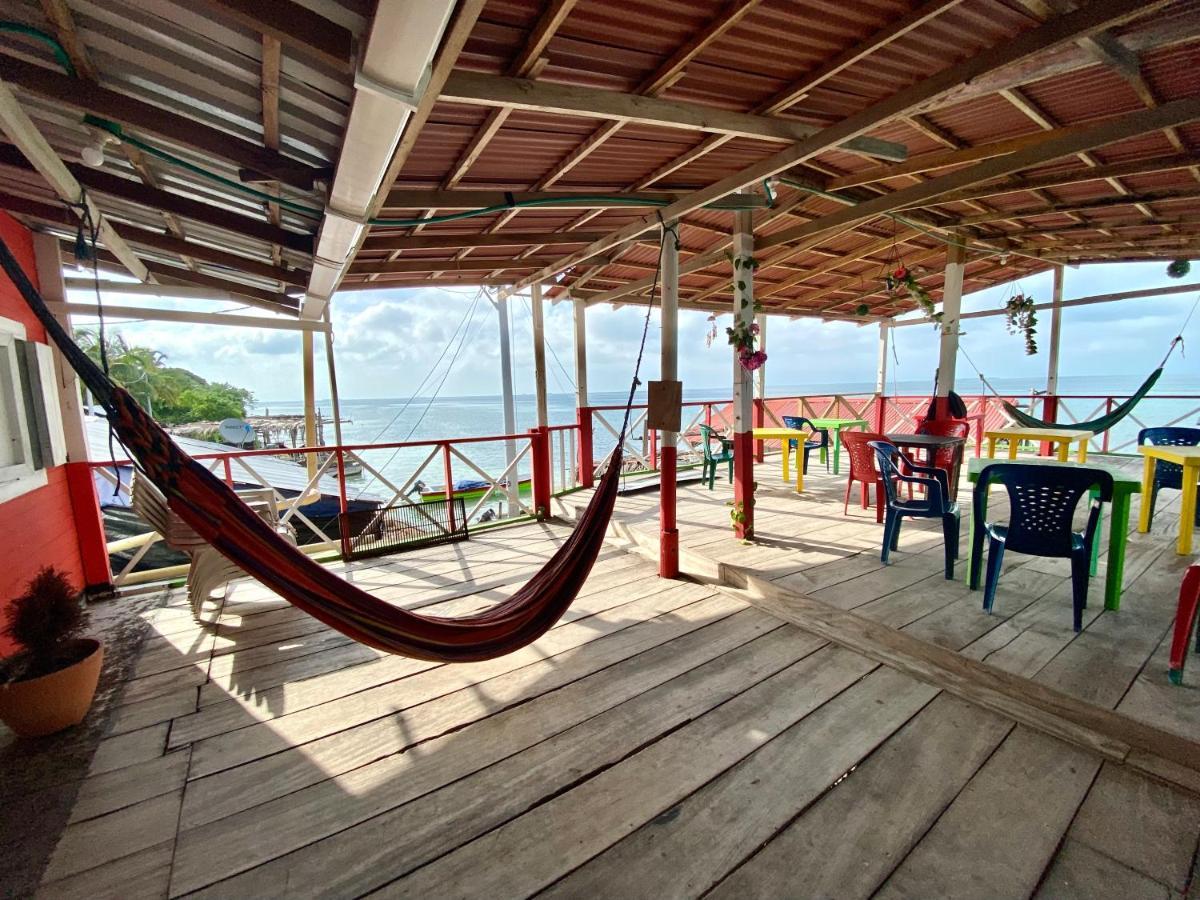 Hostal Paraiso Isla Mucura Bagian luar foto