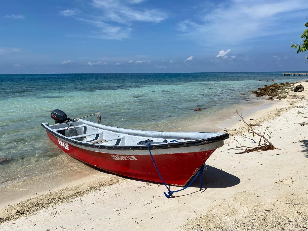Hostal Paraiso Isla Mucura Bagian luar foto